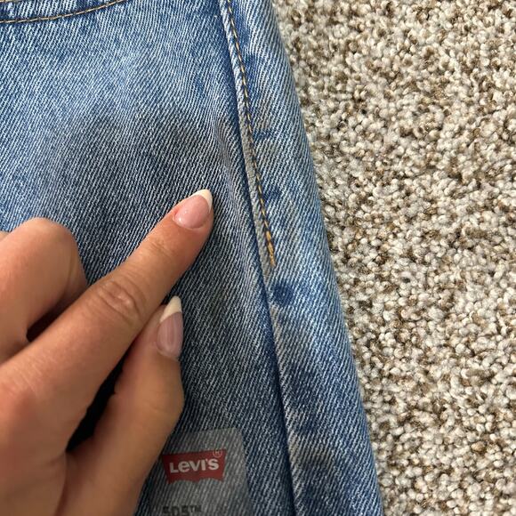 LEVI'S Men's 505 Regular Fit Jeans Size 32X32 In Light Stonewash - Picture 8 of 16